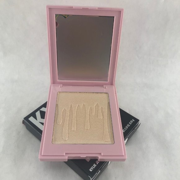Kylie Cosmetics Other - KYLIE COSMETICS Kylighter - Ice Me Out
